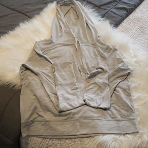 Gap fit Breathe cropped hoodie